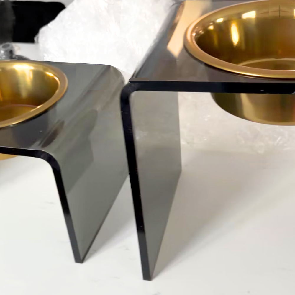 Small Smoke Grey Feeder
