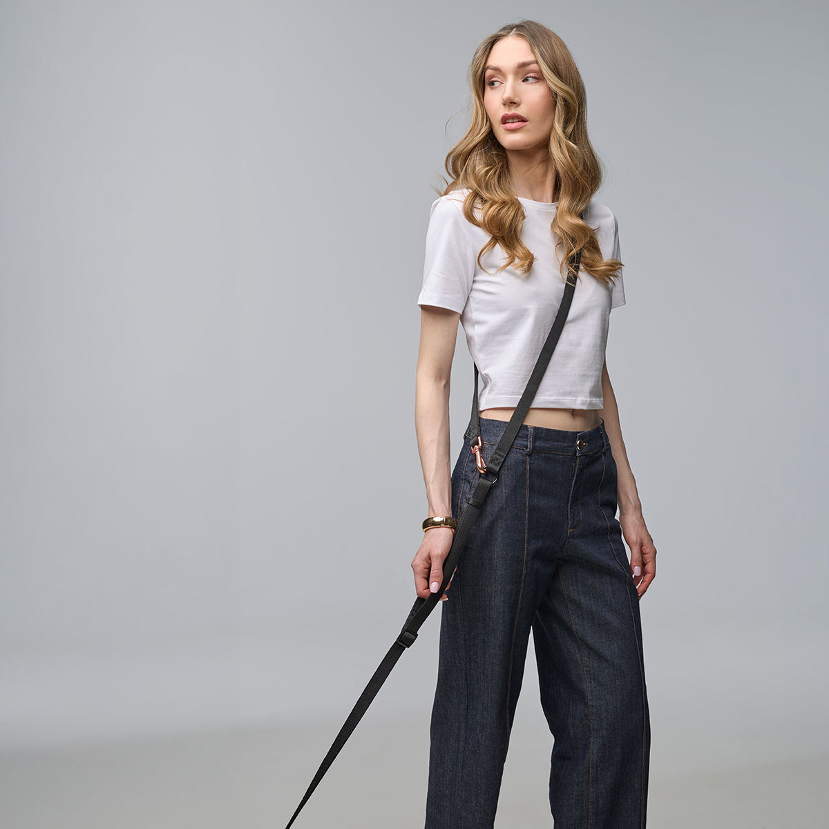 Metro Hands Free Leash – Black / Matte Rose Gold