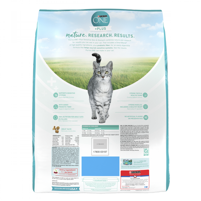Purina One Sensitive Skin and Stomach Dry Cat Food