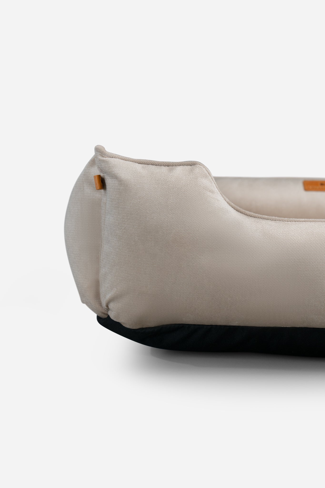 Chester & Lee | Classic Velvet Sleeper Dog Bed Beige