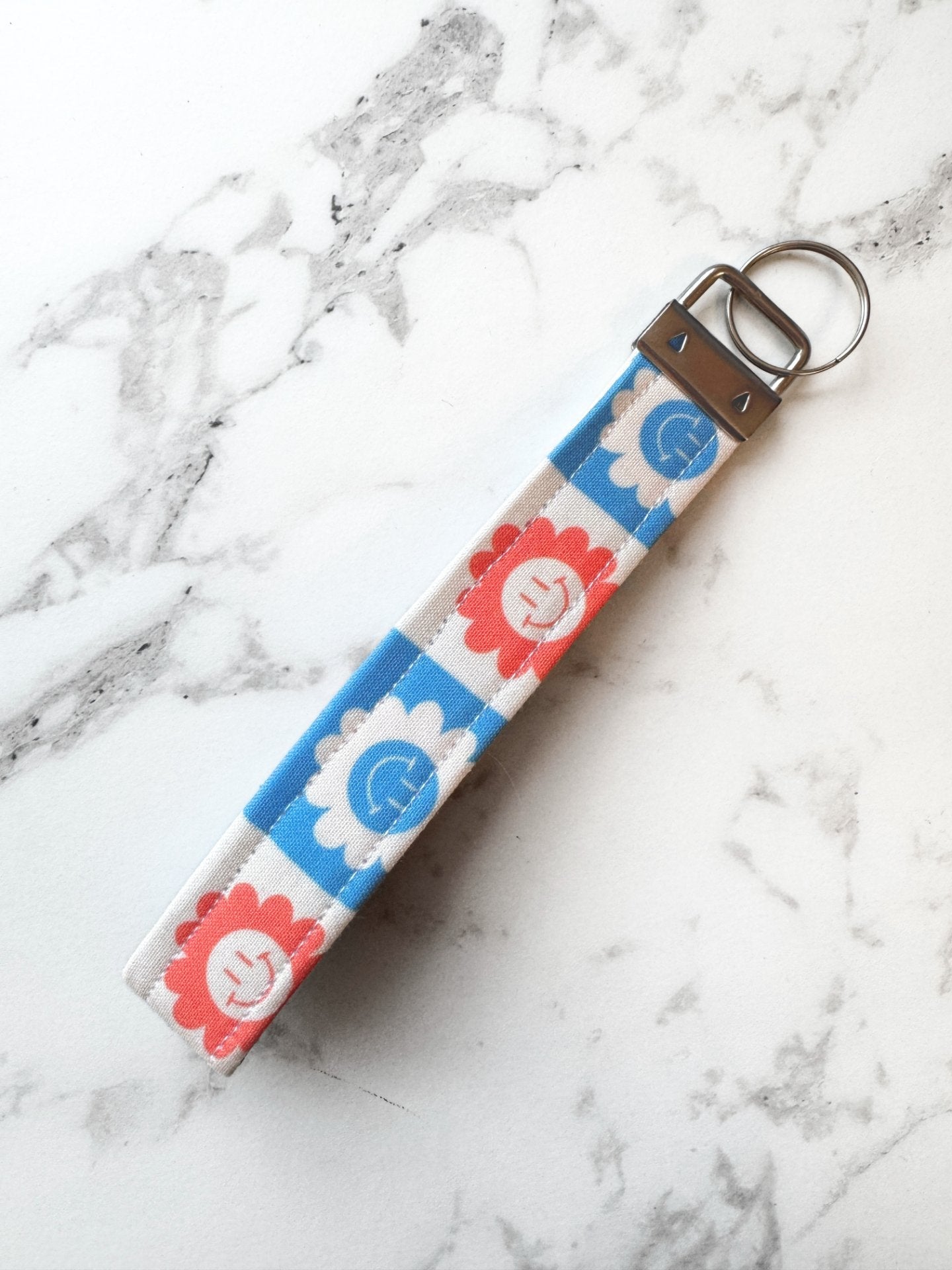 Red, White & Bloom Key Fob