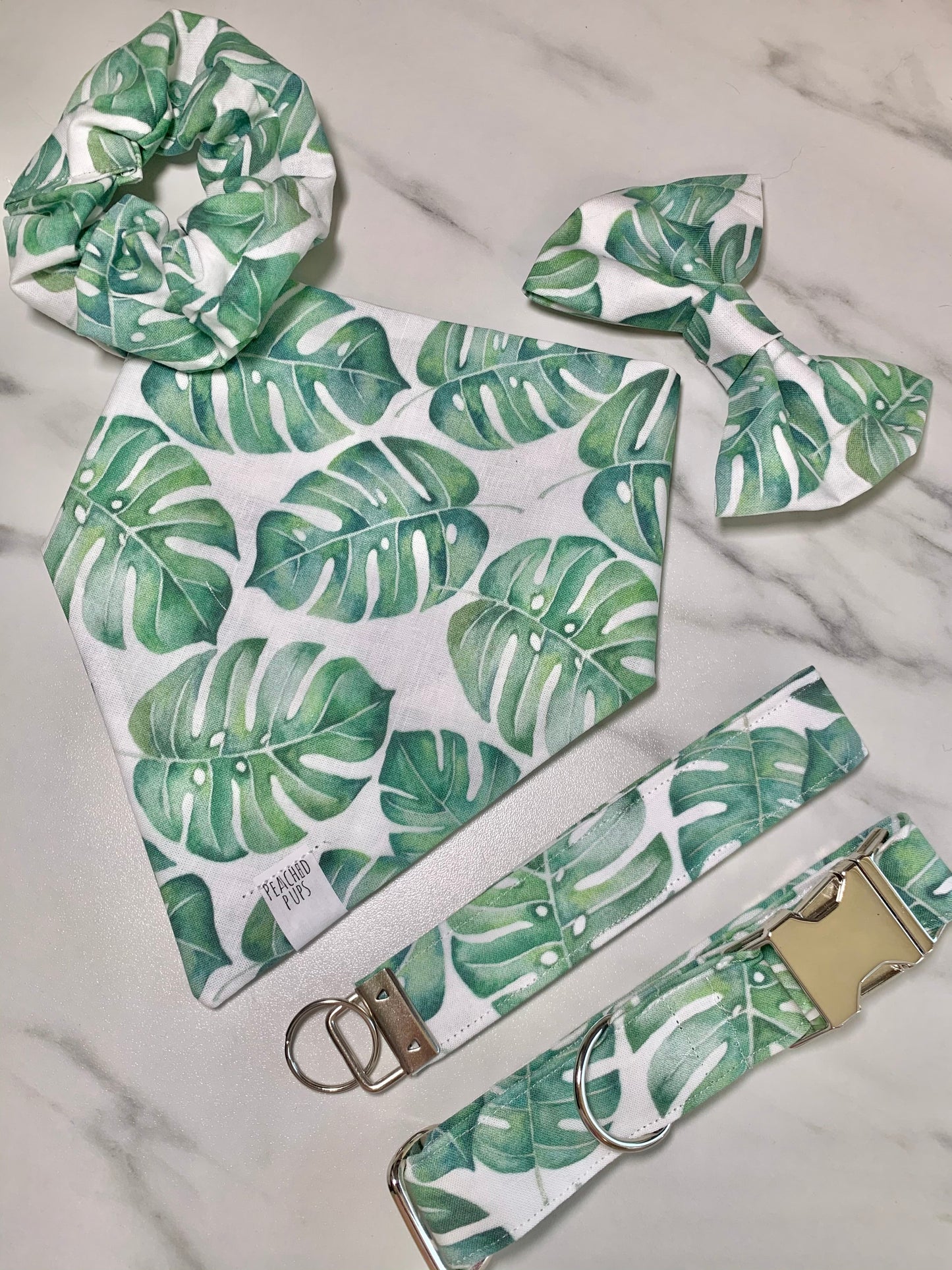 Unbe-Leaf-able Wristlet Key Fob