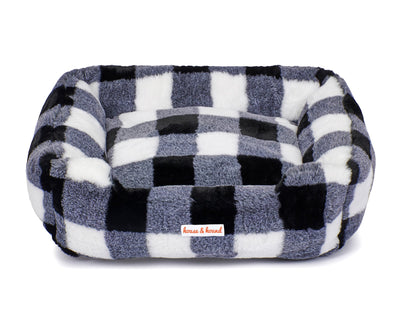 Faux Mink Dog Bed – Black & White