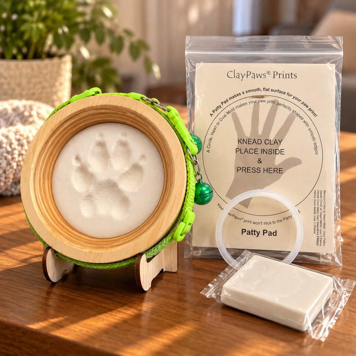 ClayPaws® Paw Print Kit & Collar Keepsake Frame